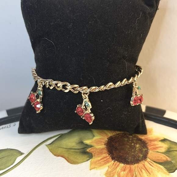 Cherry 🍒 Bracelet *NEW* - Picture 4 of 6